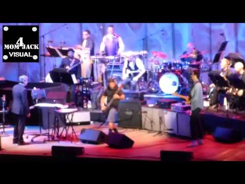 Jacos World (Jaco Pastorius) - Robert Trujillo & Felix Pastorius/Hollywood Bowl/8/12/15