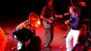 Kusturica : Upside Down