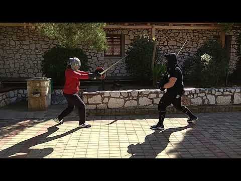 Arming sword & buckler Vs long sword experimental techniques