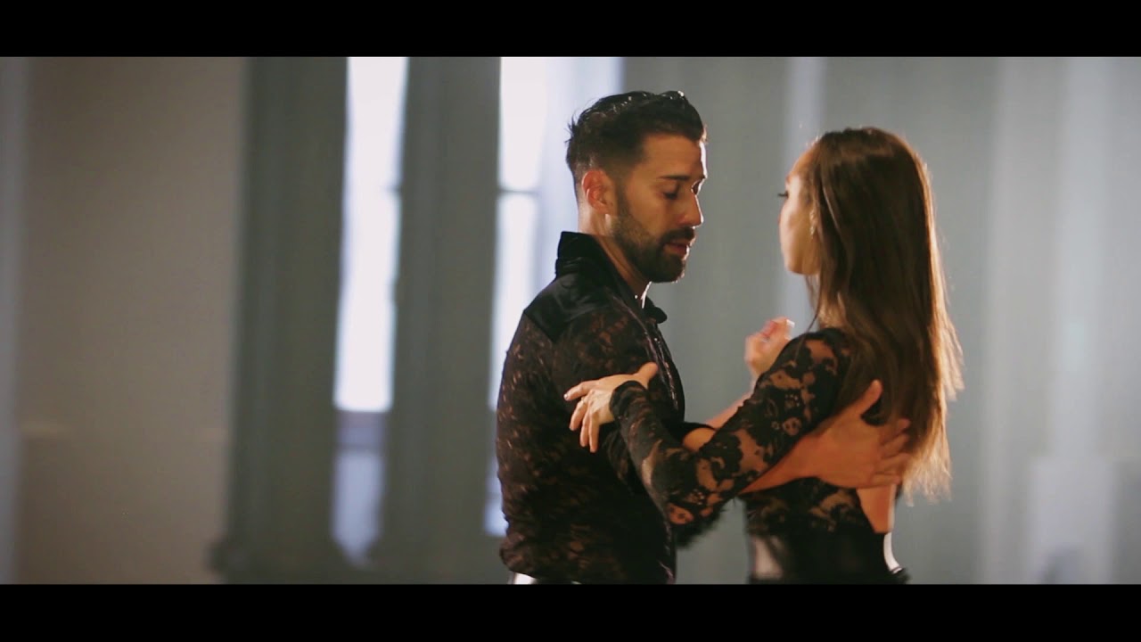 LIBERTANGO - JOSE FERNANDEZ Y MARTINA WALDMAN