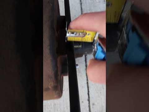 How To Measure a Trailer Axle - Hub Face & Spring Center #shorts #hubface #springcenter #diy #axle