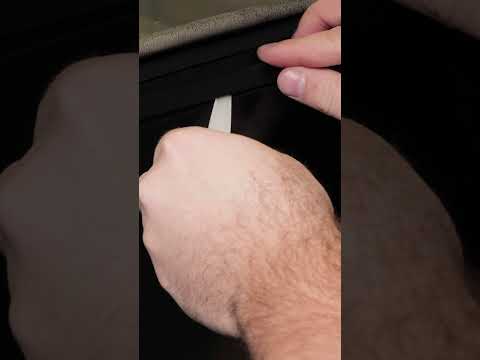 GPSMAP® Trim Piece Removal | Garmin Support Shorts