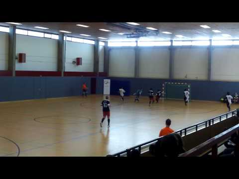 Futsal Hamburg vs. Team Yasar 17.4.10 T2.MOV
