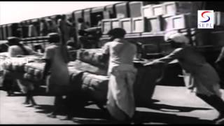 Aaj Gham Kal Khushi Hai Yahi Zindagi - YouTube