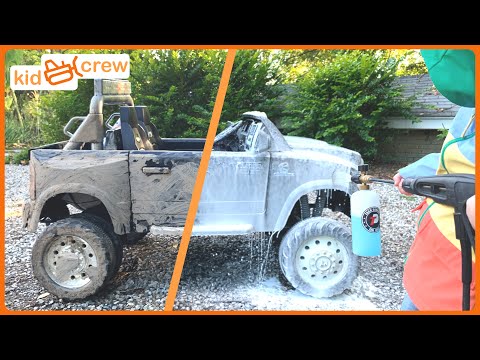 Truck and tractor stuck in mud then washed. Educational how planes are cleaned & painted | Kid Crew