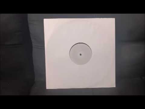 Eric Prydz (Pryda) vs Kraftwerk - F12 Robots (mashup)