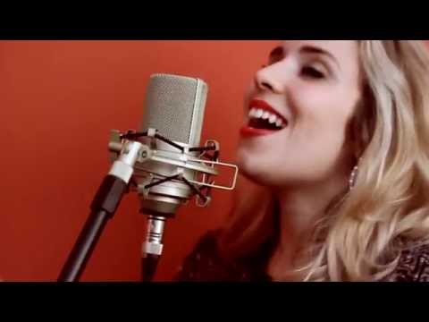 Vivian Forner - Mashup Taste The Feeling (Avicii) e Fé Na Luta (Gabriel O Pensador) (Cover)