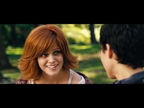 Heute bin ich blond trailer frame with club lights, signaling house and electro cuts in the film