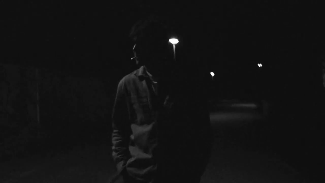 Senkik - Döbör-Hodászi Zalán filmje (ELTE felvételi)