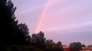 preview picture of video 'Rainbow over Hillandale Elementary School in Durham'