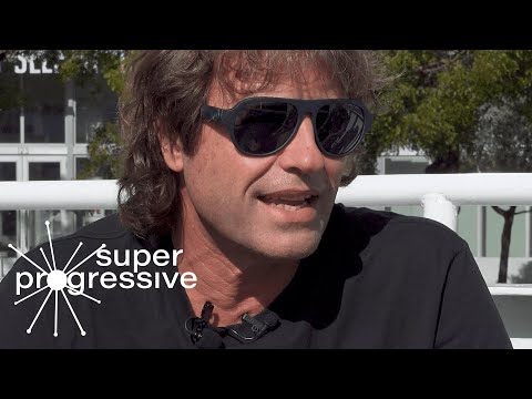 Hernan Cattaneo: Favorite Headphones and the History of House Music in Argentina