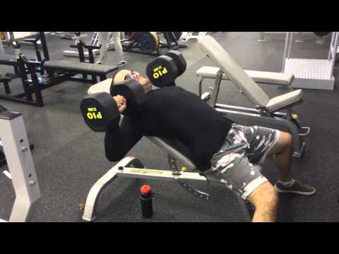 D-Skiff - жим гантелей лежа на наклонной скамье