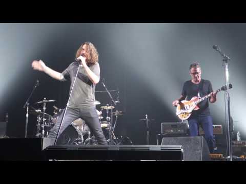 Temple of the Dog - Stardog Champion (Mother Love Bone cover) – Live in San Francisco