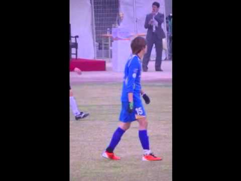 110415 FCmen nice defence by Juno