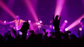 White Lies - Hold Back Your Love (live México Plaza Condesa &#39;19)