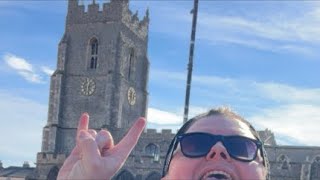 RETURN OF THE BUSKER