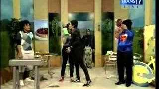 Download lagu Desta nangis di Depan Gisel (OVJ) mp3 Download lagu Desta nangis di Depan Gisel (OVJ) mp3