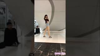 ELLA MAI - NObody Else Choreography