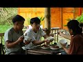 Duc Returned Home To Visit Pao Cooked Delicious Khau Nhuc For The Three Brothers To Enjoy