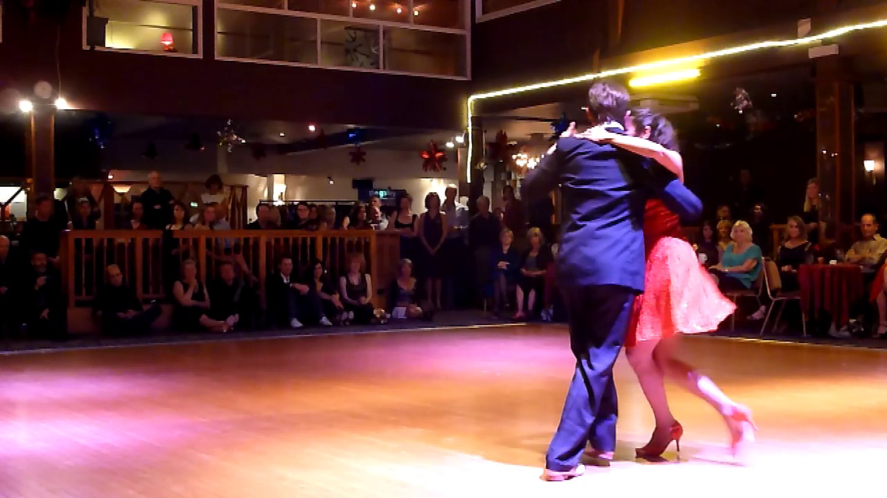 Mabel Rivero y Fernando Guidi - Milonga ella es asi- Tango Feast Dec 2016 Devon   (3/3)