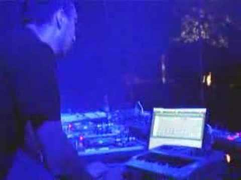 Raiders of the lost ARP Live at Electroma, 2004