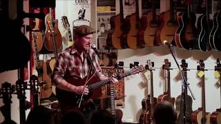 Peter Mulvey - Shirt  Live at Berlin Guitars 2016