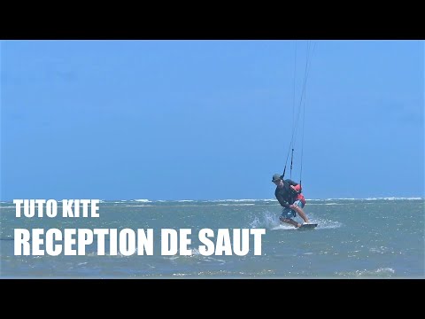 Kitesurfing lessons - landing jumps