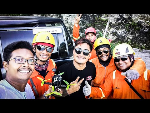 Can’t Thank These Bali Guys Enough | DRONE CRASH at Pandawa Beach