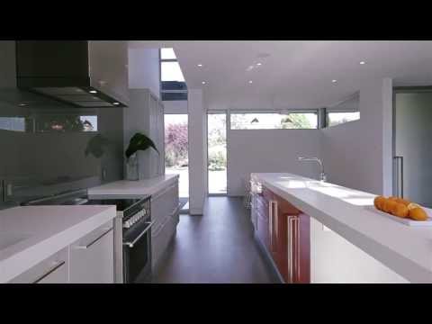 2410 Upton Court, Oakville, Ontario