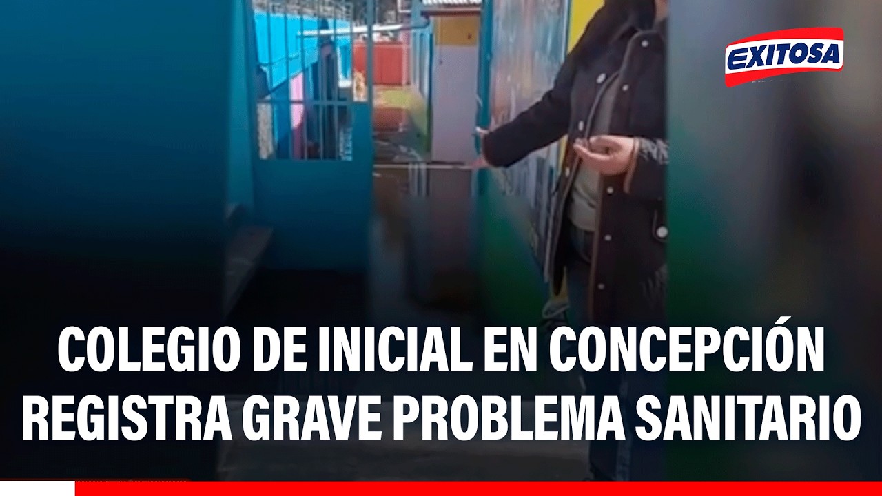 🔴🔵 Alumnos de inicial acuden a clases en medio de aguas servidas