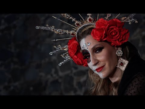MARÍA TOLEDO - EL REY (Official Video)