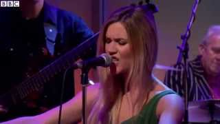 Joss Stone &amp; Jools Holland - Letting Me Down - Live at Andrew Marr Show 2014 (HD 720p)