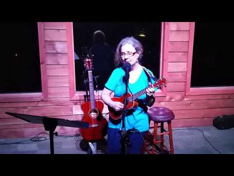 Sailin' Shoes by Lowell George / Little Feat - ukulele cover by Cyndi Craven