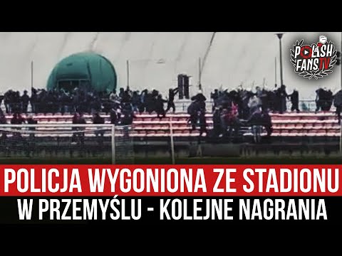 Policja wygoniona ze stadionu w Przemyślu - kolejne nagrania (20.11.2022 r.)