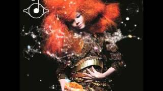 Dark Matter - Björk (Biophilia)