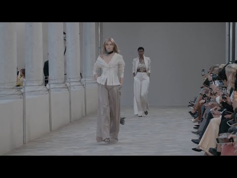 Alberta Ferretti Spring Summer 2025 Fashion Show | Milan Fashion Week