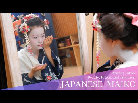 Japanische Maiko hinter den Kulissen: Haare, Make-up, Kimono und der Tanz, den sie aufführen