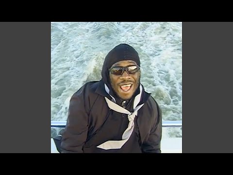 Love Hate (feat. Thomas Day)