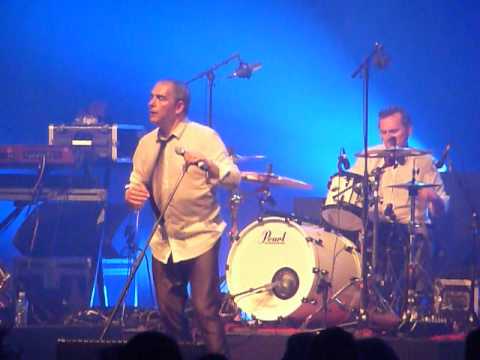 Videoclip de La grosse madame (Live à Lille - 2001) — Marcel et son Orchestre