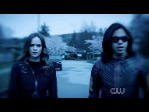 killer Frost has been inside Caitlin since childhood (The Flash 4x22)