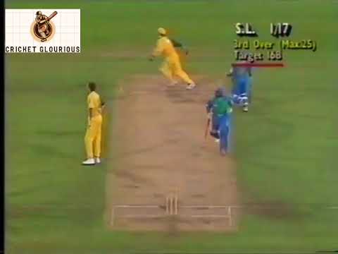 Sanath Jayasuriya vs Glen Mcgrath 1996 | You wont see the ball hit any harder | Just creaming