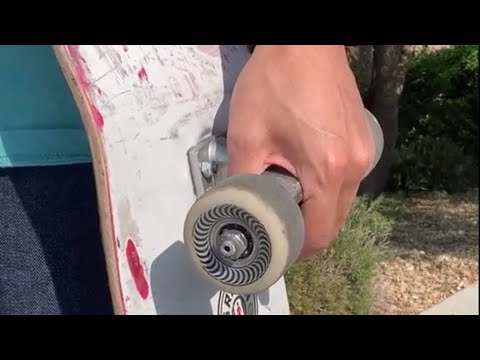 Things That Will Make You Look New To Skateboarding #shorts