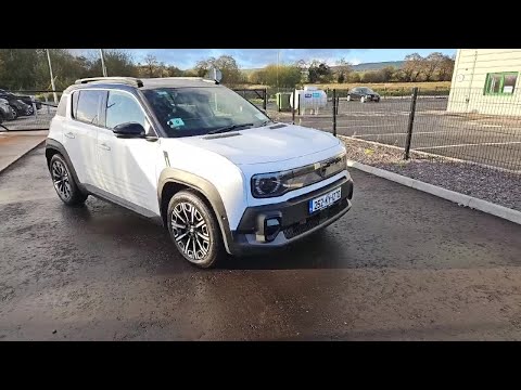 Renault 4 EV Iconic 52kwh 150hp - Image 2