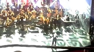 M Pokora - Singing in the rain