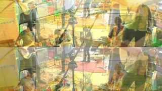 King Gizzard &amp; The Lizard Wizard - Head On/Pill (Live Clip)