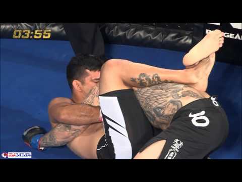Gilbert Vielmas vs Alan Roach full fight