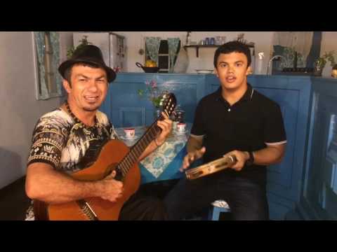 Sebastiana/Canto da Ema. Vinícius Matos- pandeiro e Rocardinho Matos- voz e violão