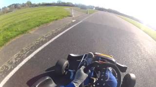 preview picture of video 'Karting 100cc 2 temps - 05/04/14'