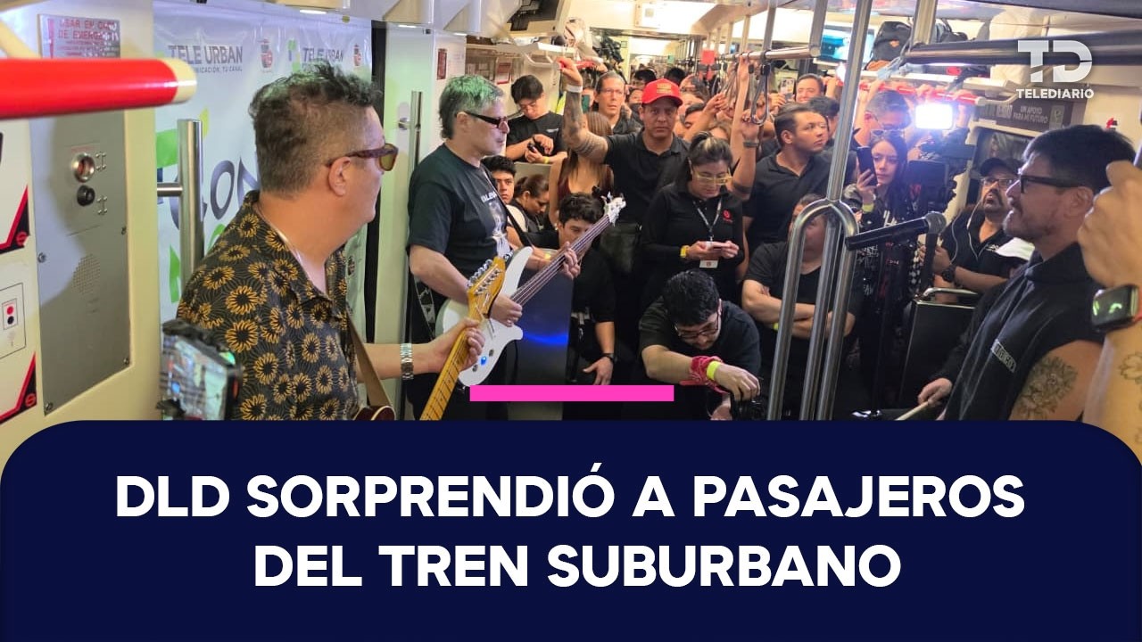 DLD sorprende a pasajeros con concierto dentro del Tren Suburbano