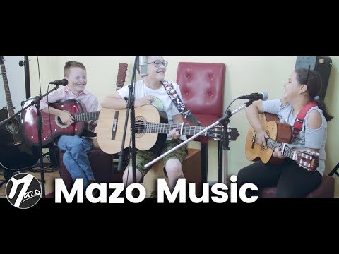 Razvan, Andrei & Maria - Acasa (Mazo Music Academy)